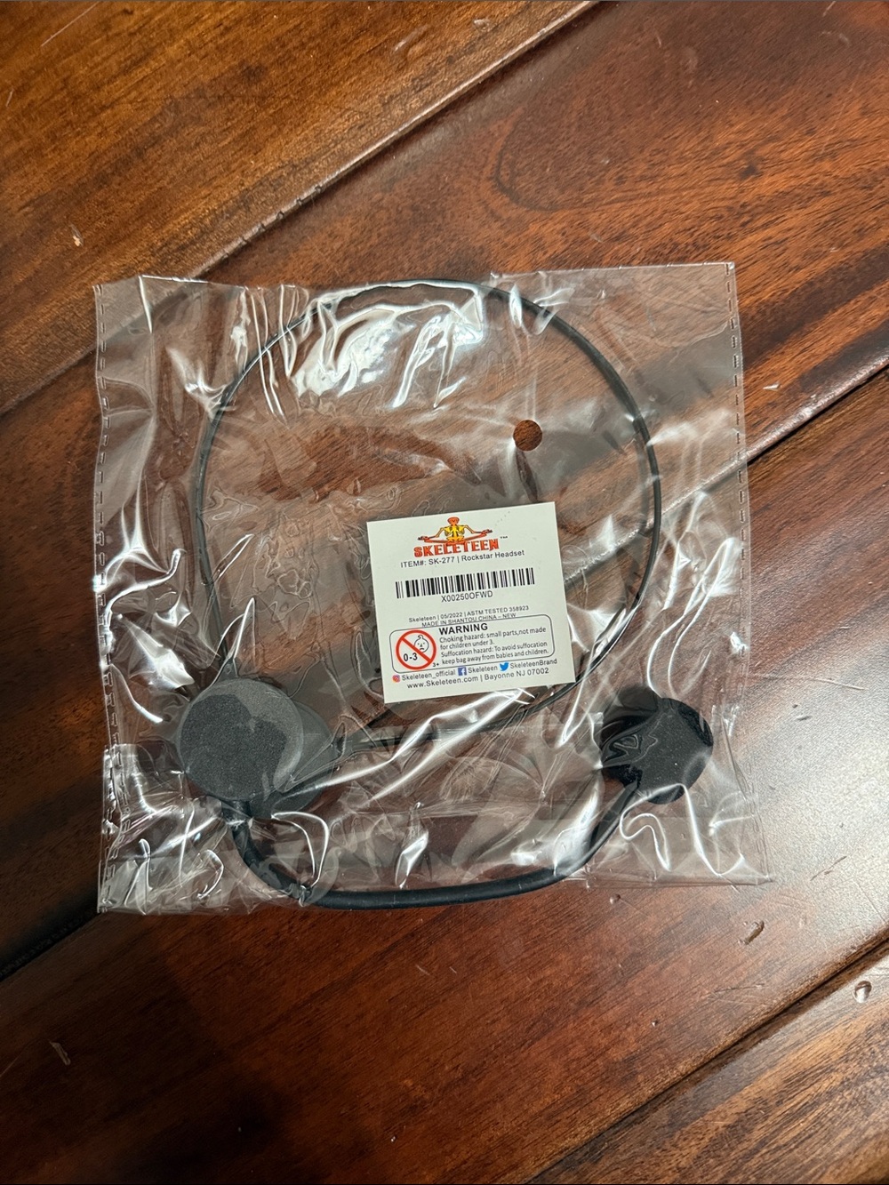 Skeleteen Black Headband Headset with Foam Pads